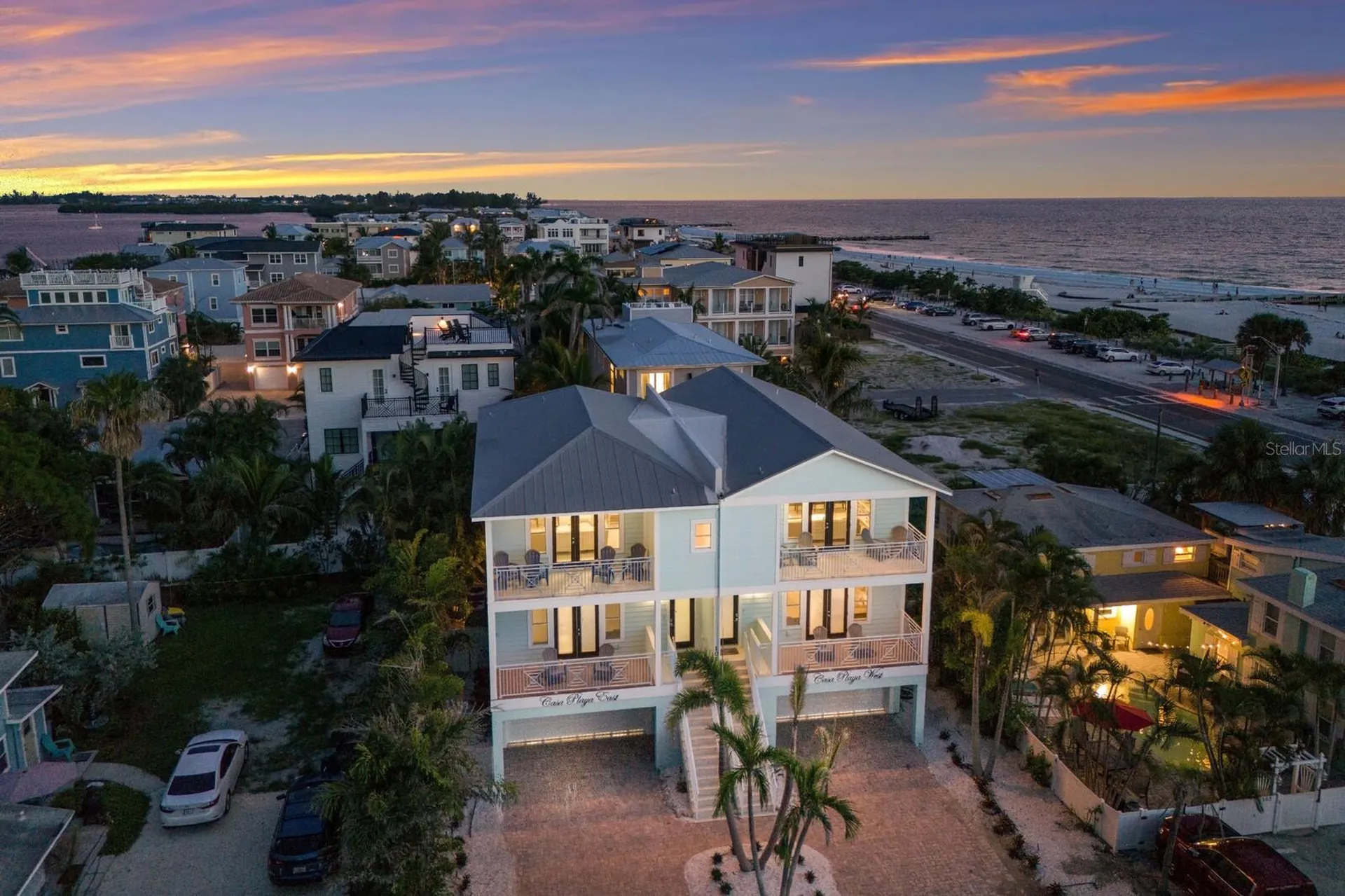 Bradenton Beach FL, 105 4TH Street S