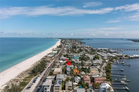 105 4th Street S Bradenton Beach FL 34217