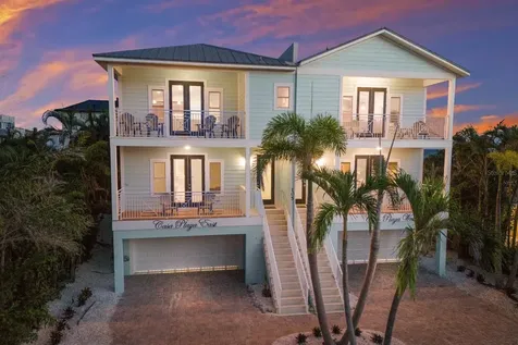 105 4th Street S Bradenton Beach FL 34217
