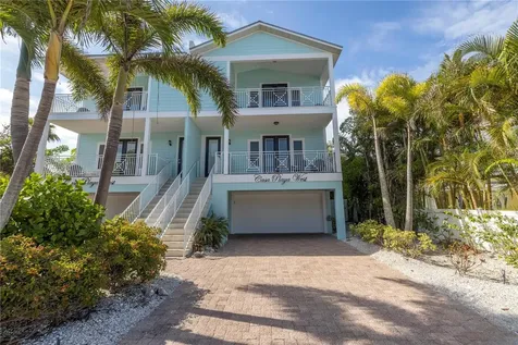 105 4th Street S Bradenton Beach FL 34217