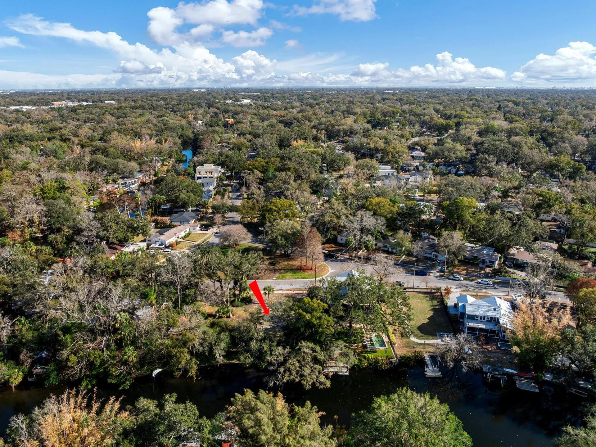 1214 E Park Circle Tampa FL 33604