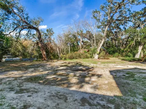 1214 E Park Circle Tampa FL 33604