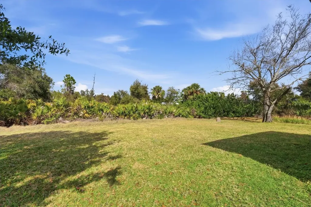 2184 Alliance Avenue North Port FL 34286