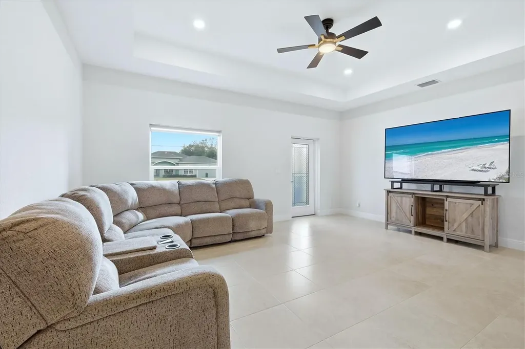 2184 Alliance Avenue North Port FL 34286