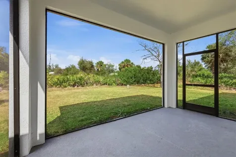 2184 Alliance Avenue North Port FL 34286