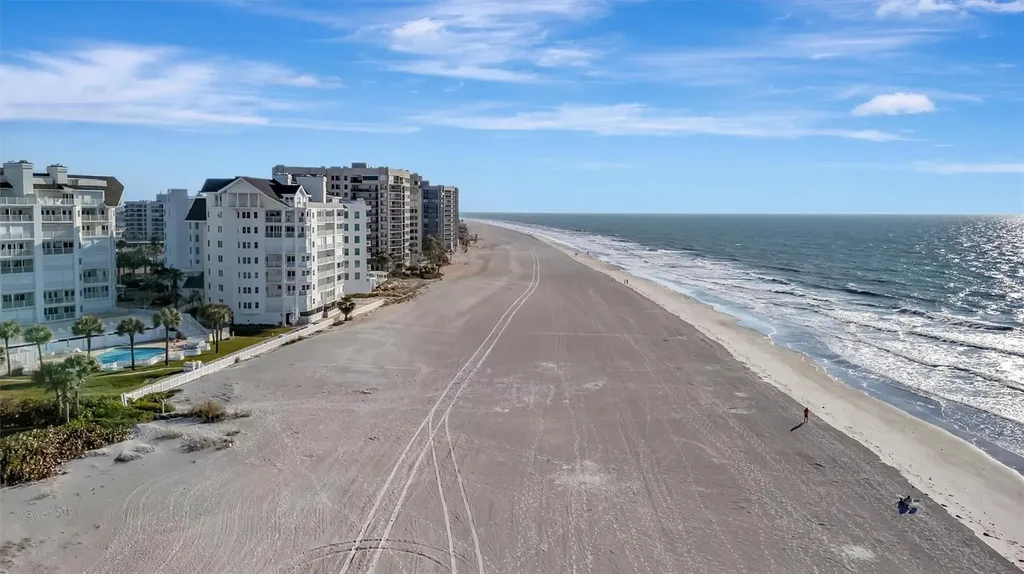 1582 Gulf Boulevard Clearwater Beach FL 33767