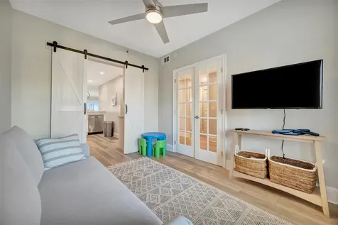 1582 Gulf Boulevard Clearwater Beach FL 33767