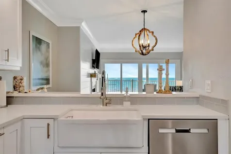1582 Gulf Boulevard Clearwater Beach FL 33767