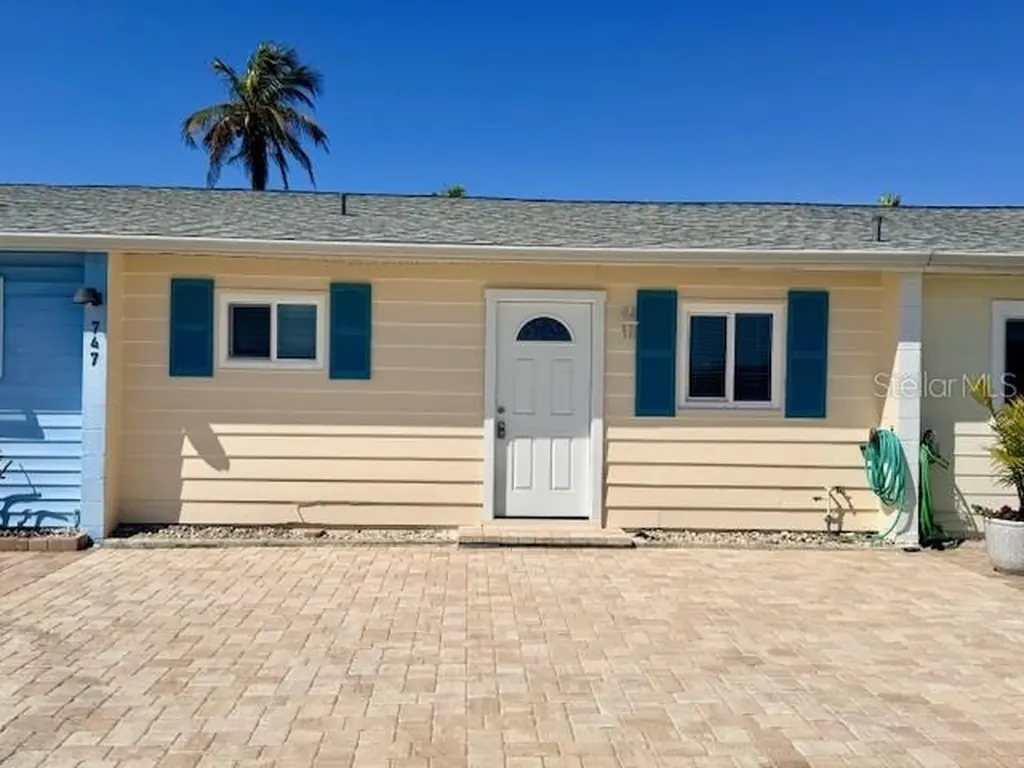 747 Saint Judes Drive S Longboat Key FL 34228