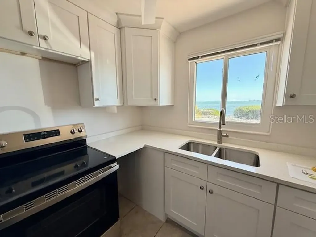 747 Saint Judes Drive S Longboat Key FL 34228