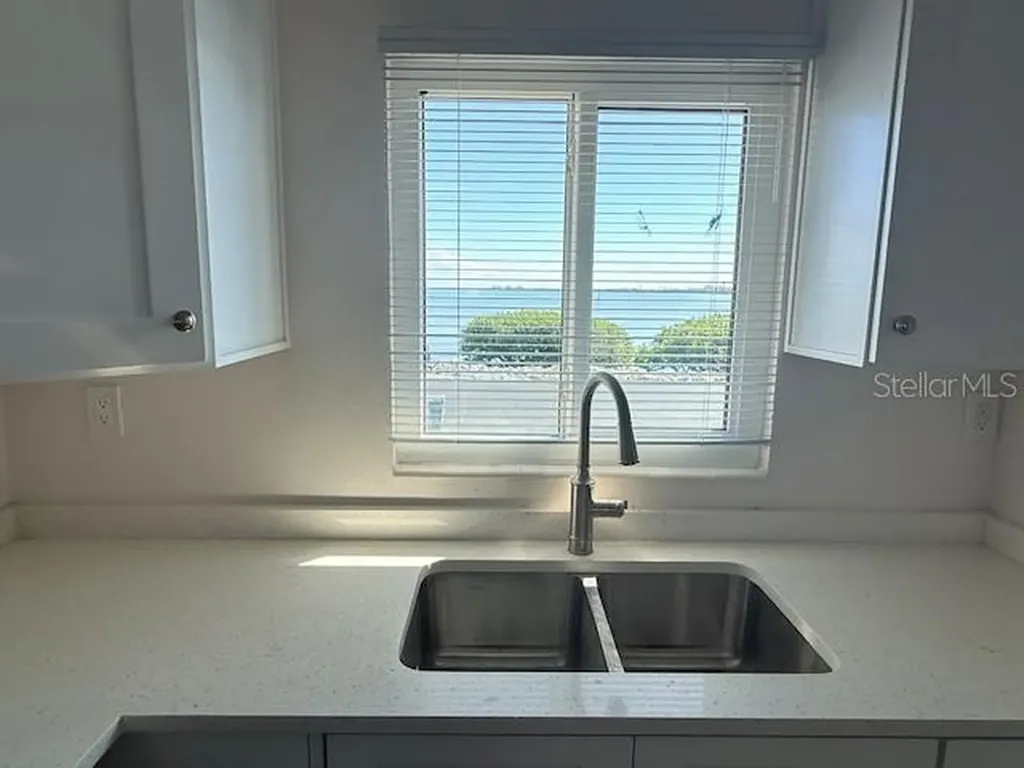 747 Saint Judes Drive S Longboat Key FL 34228