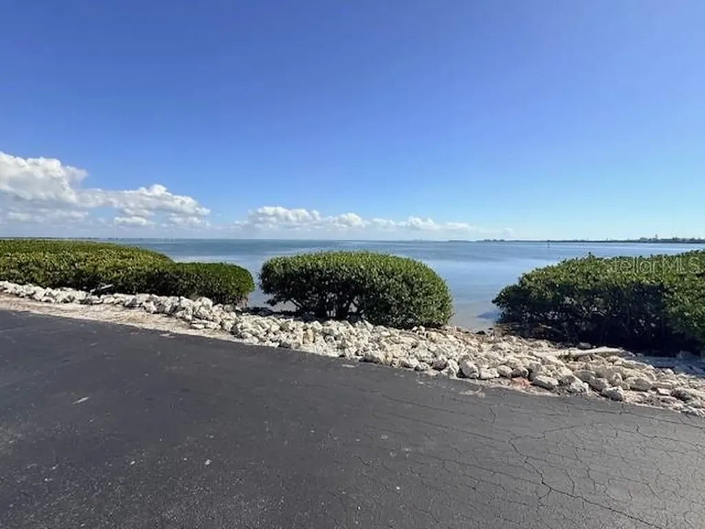 747 Saint Judes Drive S Longboat Key FL 34228