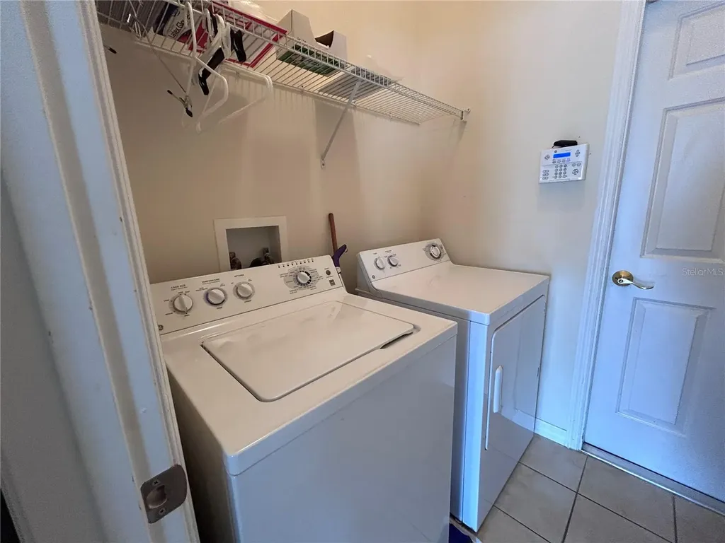 891 Beaver Run Tavares FL 32778