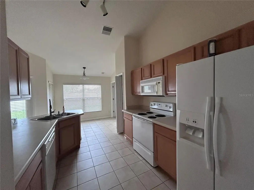 891 Beaver Run Tavares FL 32778