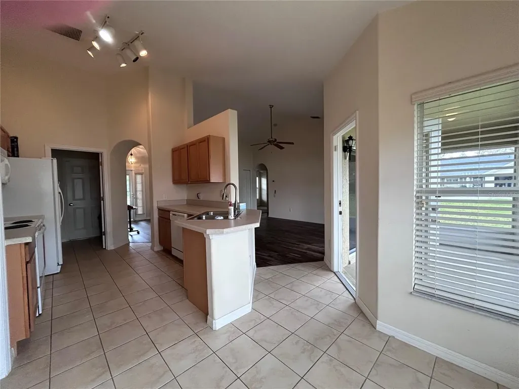 891 Beaver Run Tavares FL 32778