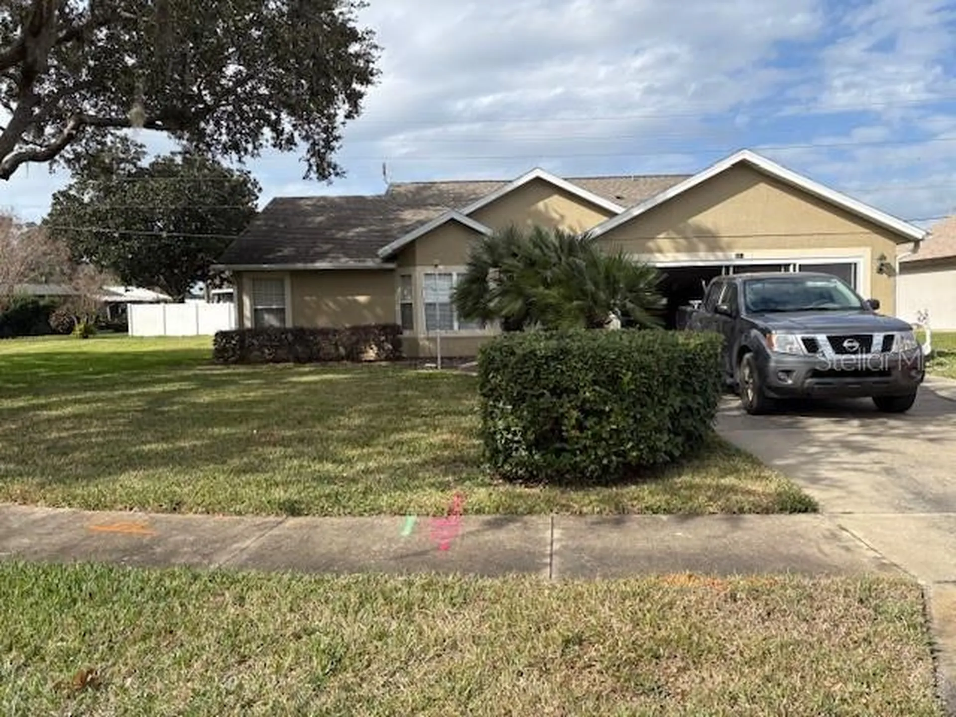 891 Beaver Run Tavares FL 32778