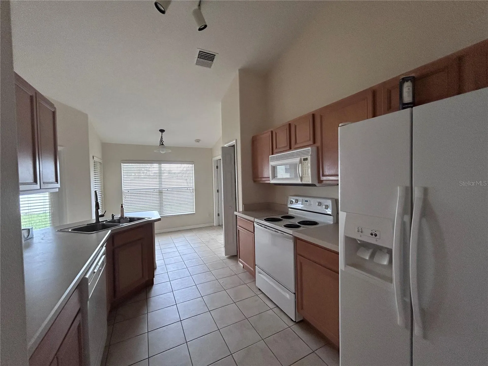 891 Beaver Run Tavares FL 32778