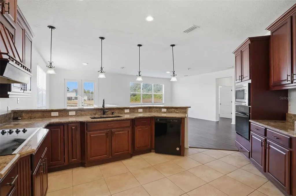 11155 Golden Silence Drive Riverview FL 33579