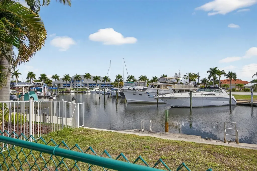 120 Donna Court Punta Gorda FL 33950