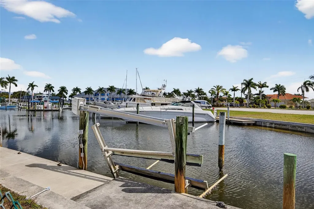 120 Donna Court Punta Gorda FL 33950