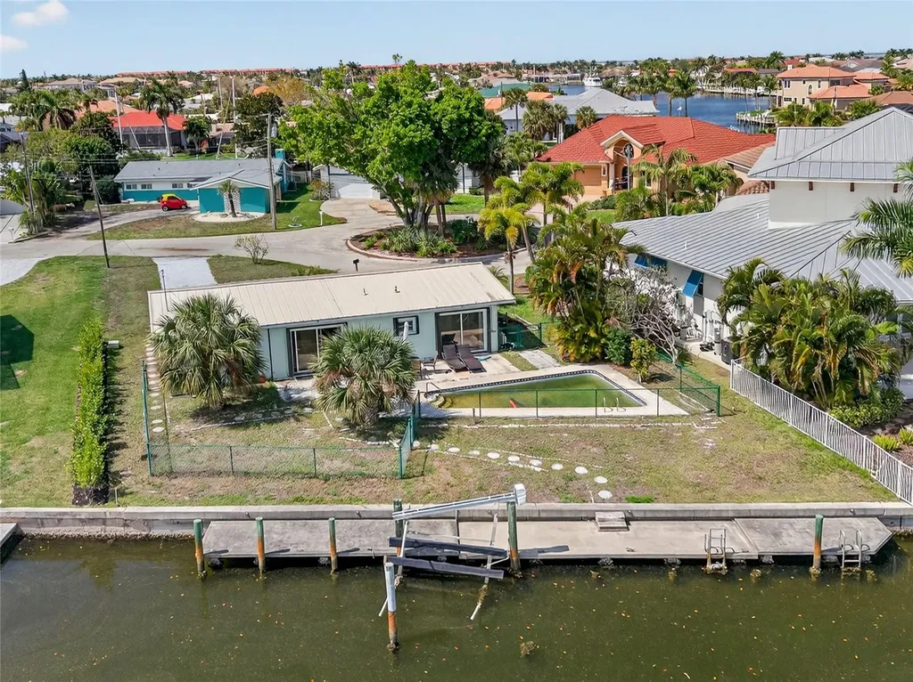 120 Donna Court Punta Gorda FL 33950