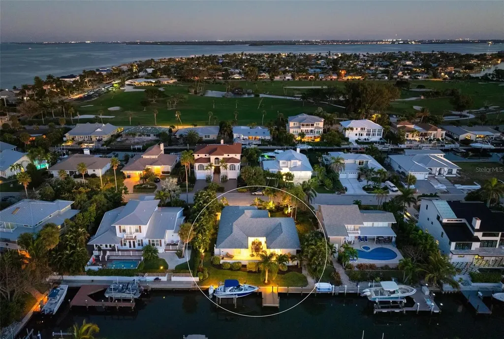 607 North Point Drive Holmes Beach FL 34217
