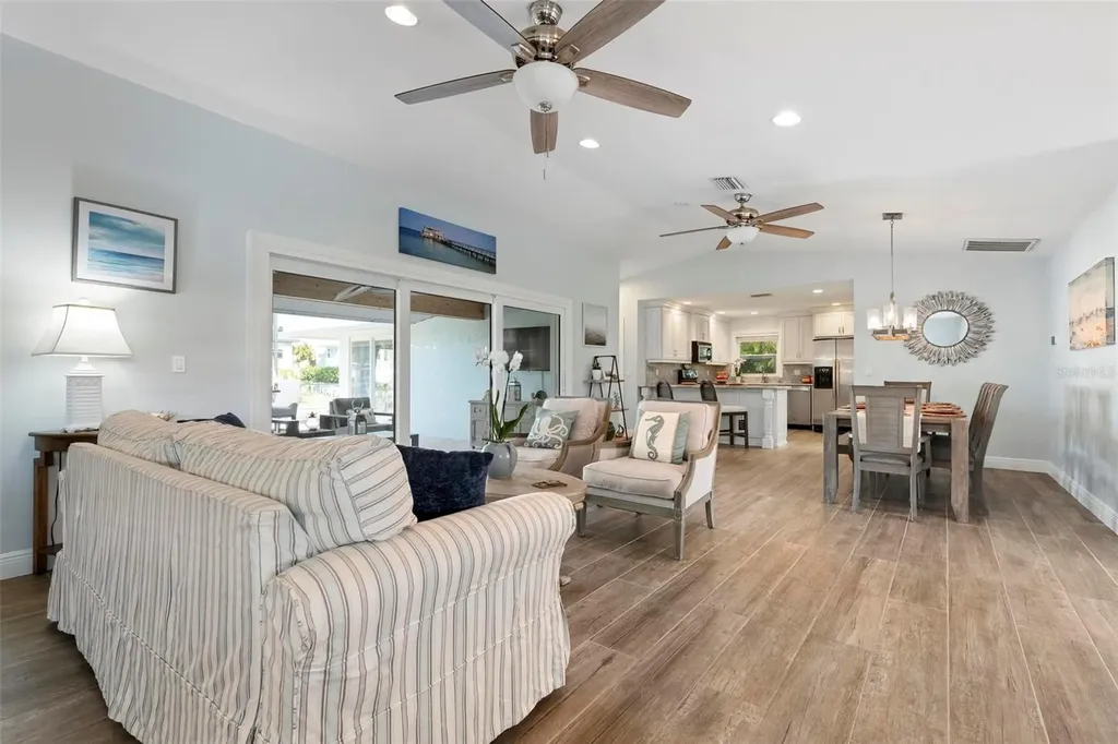 607 North Point Drive Holmes Beach FL 34217