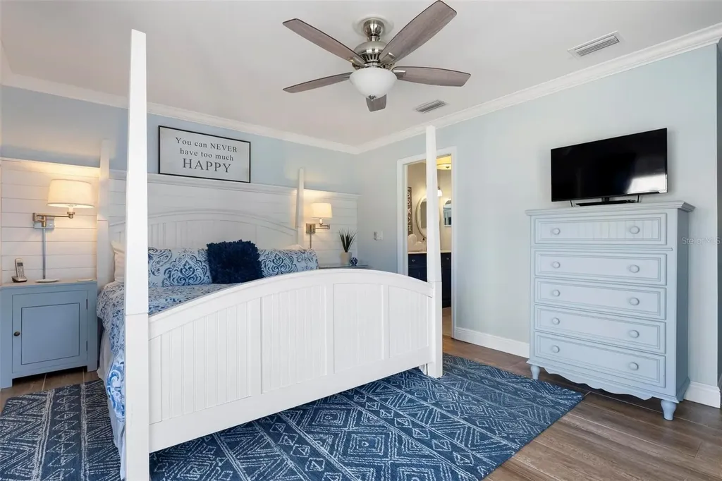 607 North Point Drive Holmes Beach FL 34217