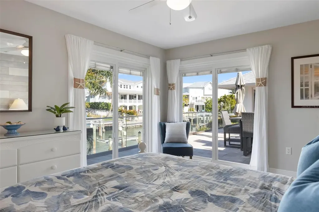607 North Point Drive Holmes Beach FL 34217