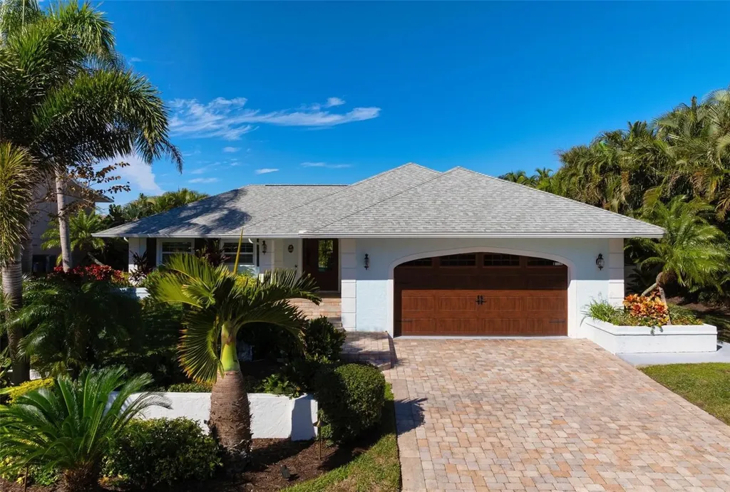 607 North Point Drive Holmes Beach FL 34217