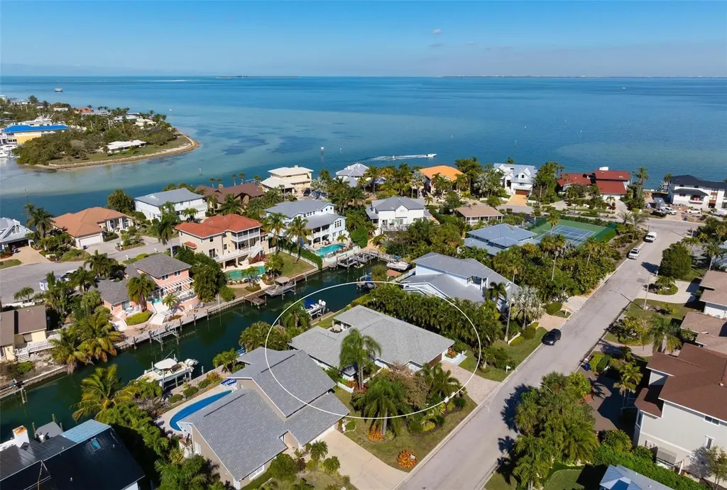 607 North Point Drive Holmes Beach FL 34217