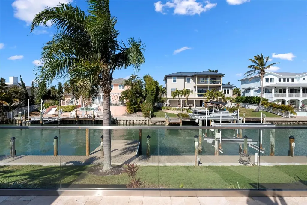 607 North Point Drive Holmes Beach FL 34217