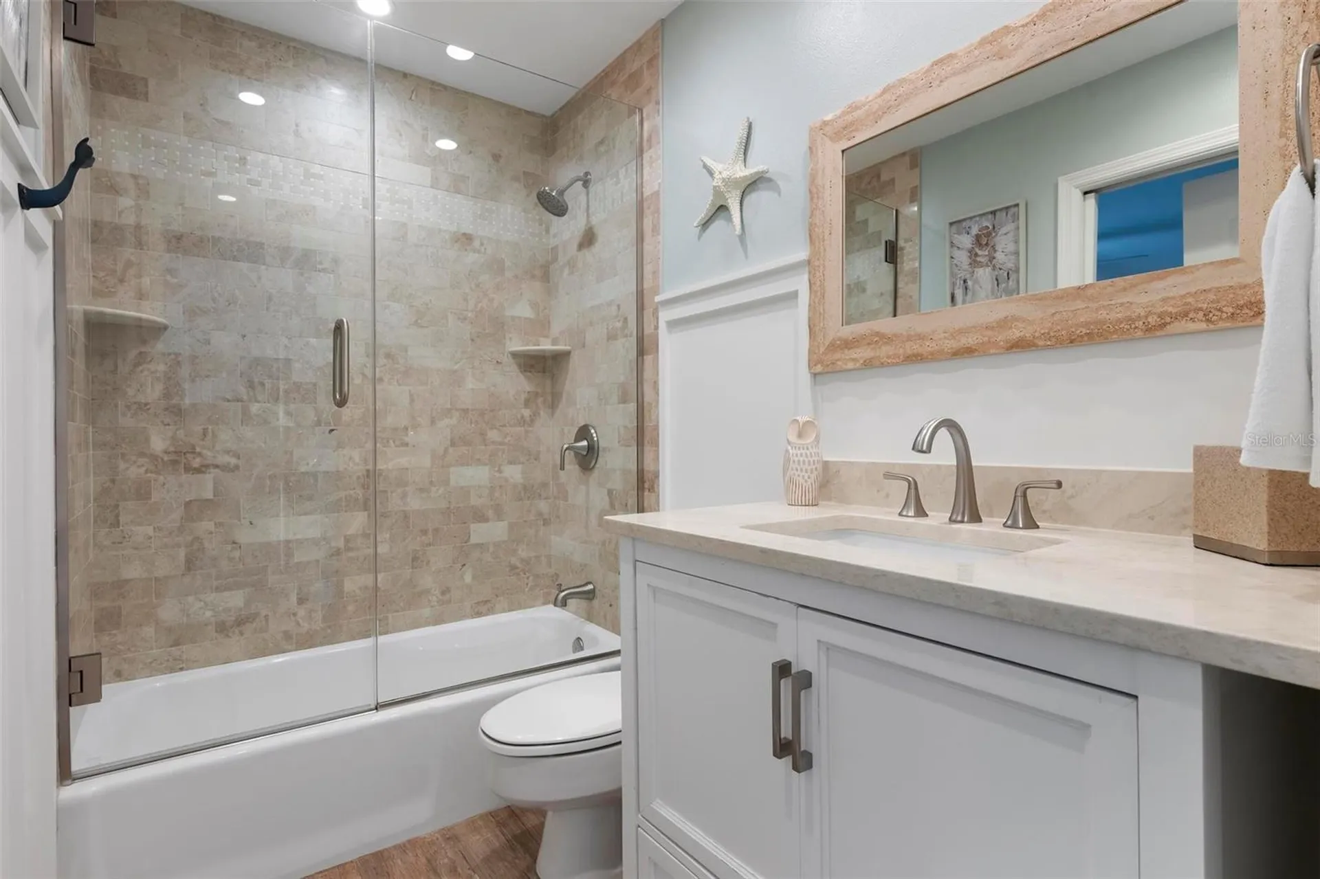 607 North Point Drive Holmes Beach FL 34217