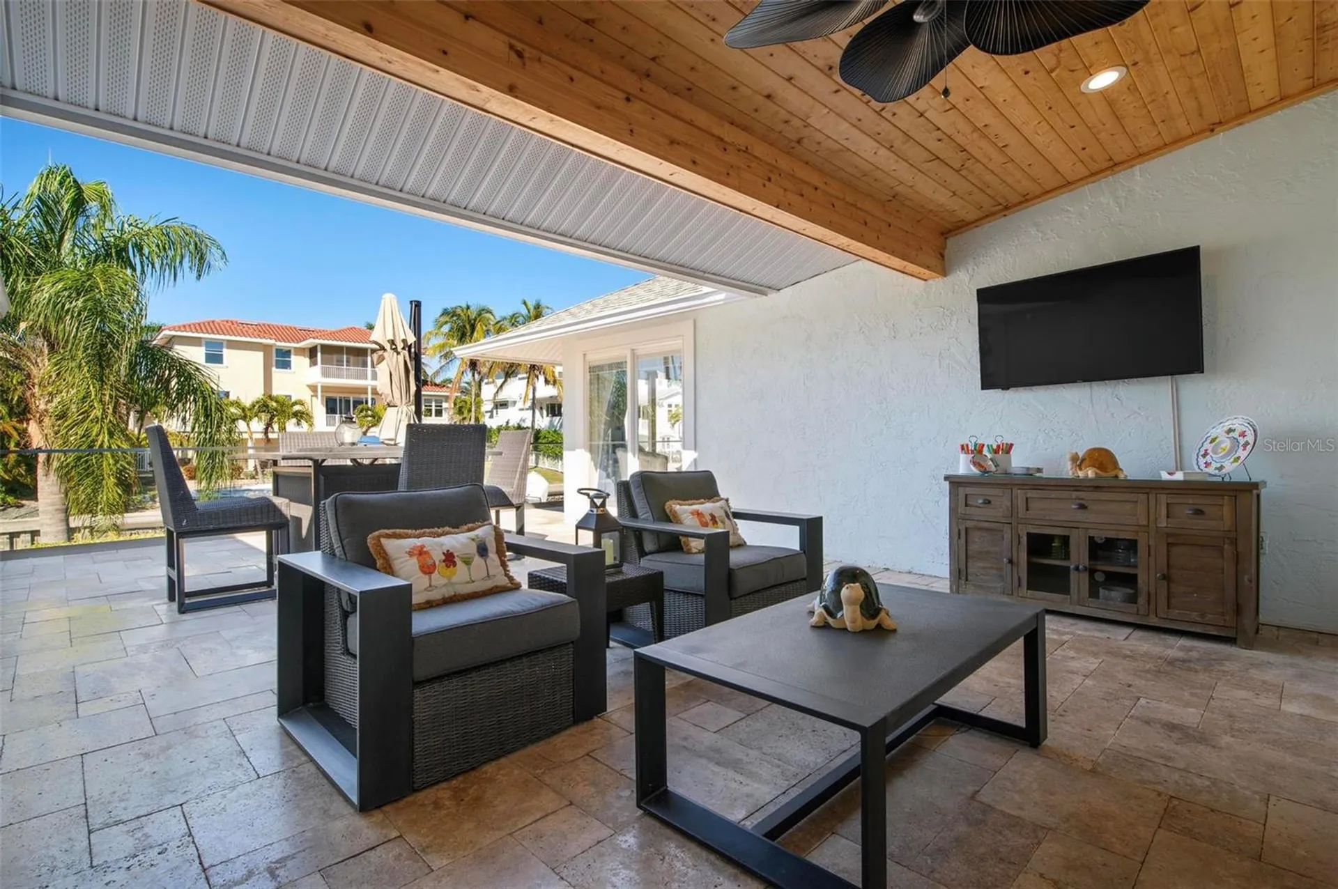 607 North Point Drive Holmes Beach FL 34217