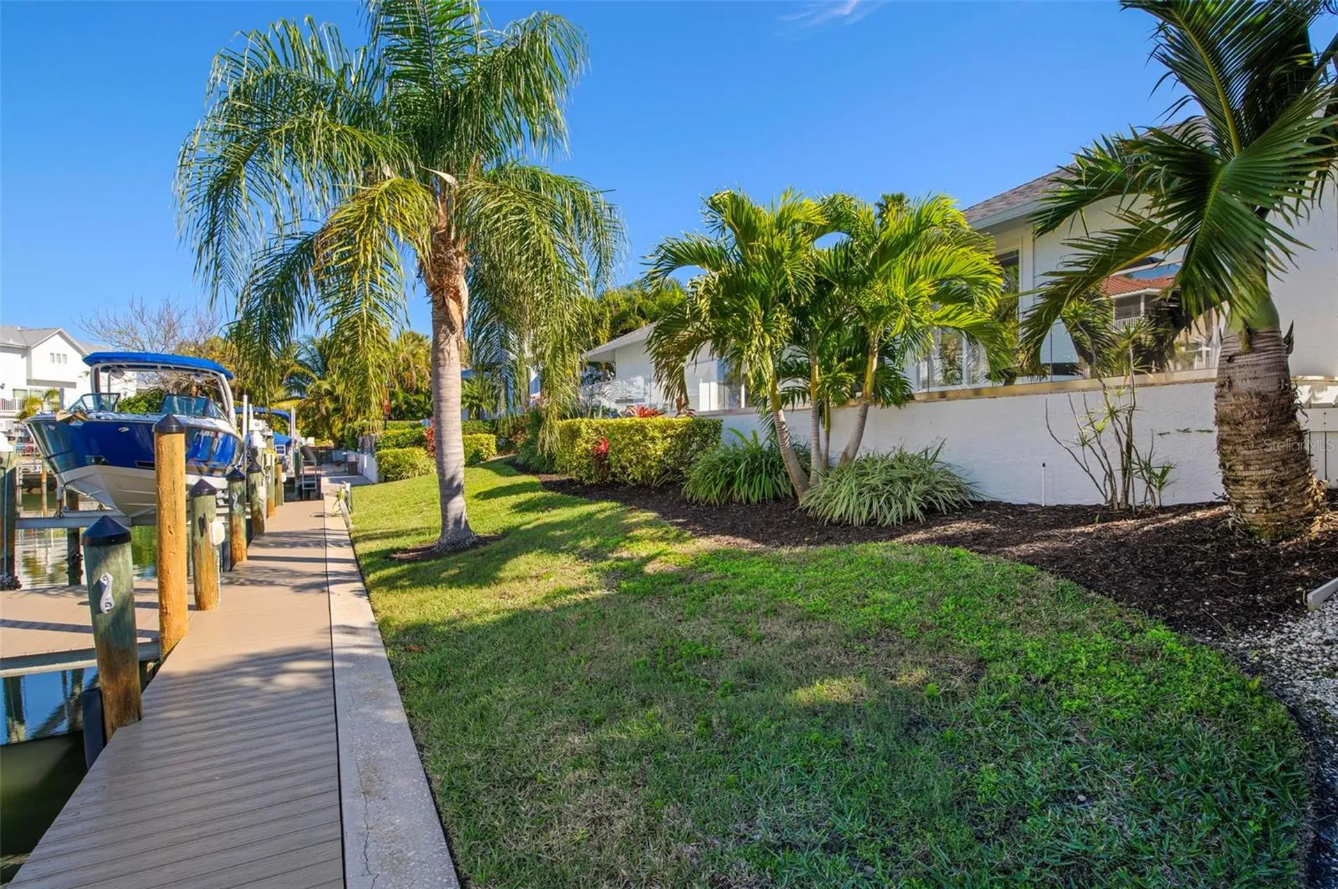 607 North Point Drive Holmes Beach FL 34217