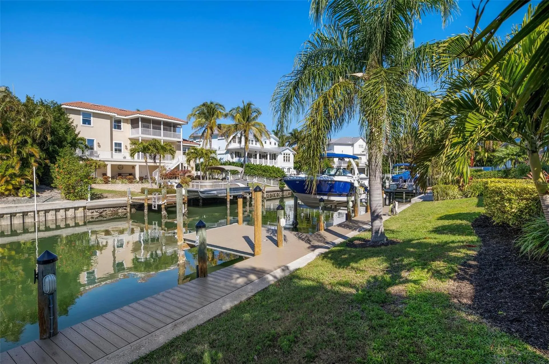 607 North Point Drive Holmes Beach FL 34217