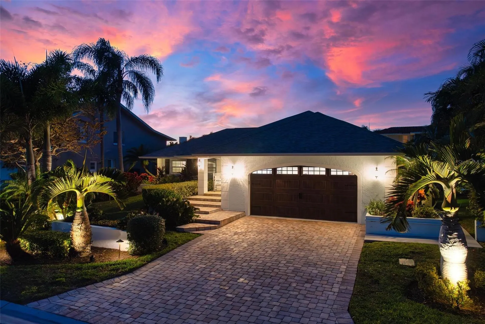 607 North Point Drive Holmes Beach FL 34217