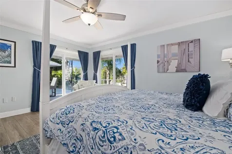 607 North Point Drive Holmes Beach FL 34217