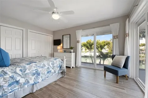 607 North Point Drive Holmes Beach FL 34217