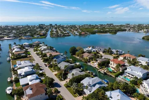607 North Point Drive Holmes Beach FL 34217