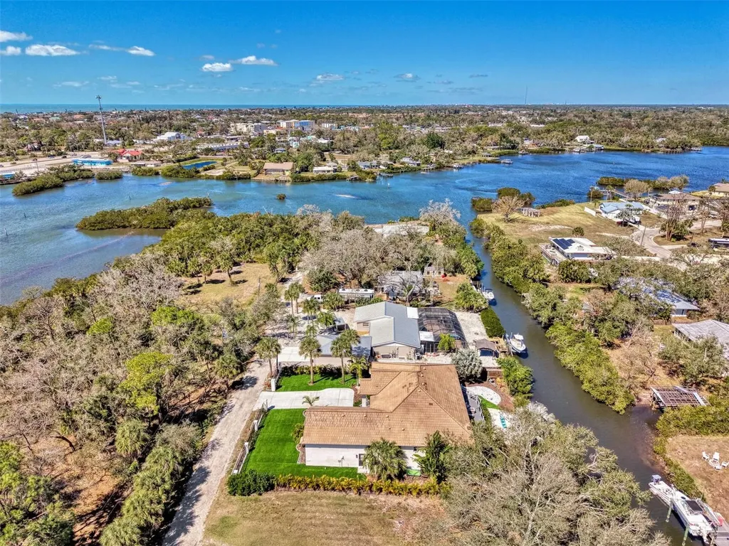 608 Bittner Boulevard Nokomis FL 34275