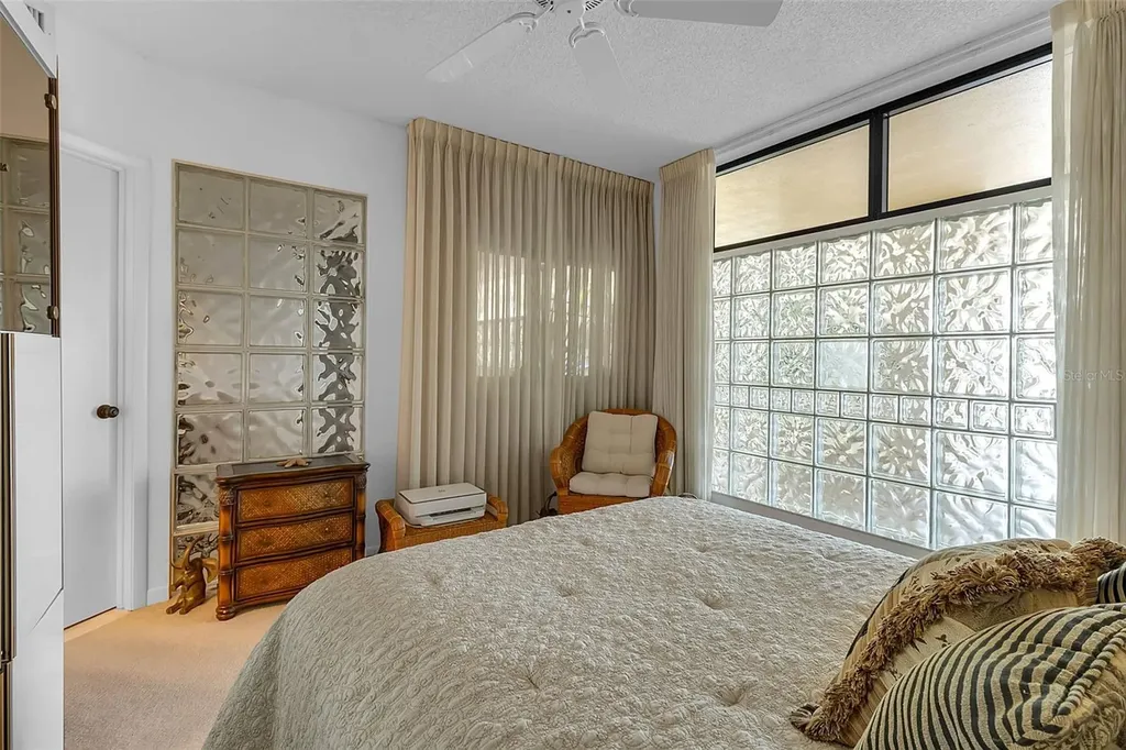 2110 Harbourside Drive Longboat Key FL 34228