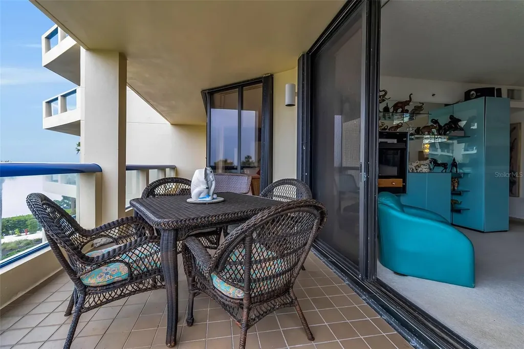 2110 Harbourside Drive Longboat Key FL 34228