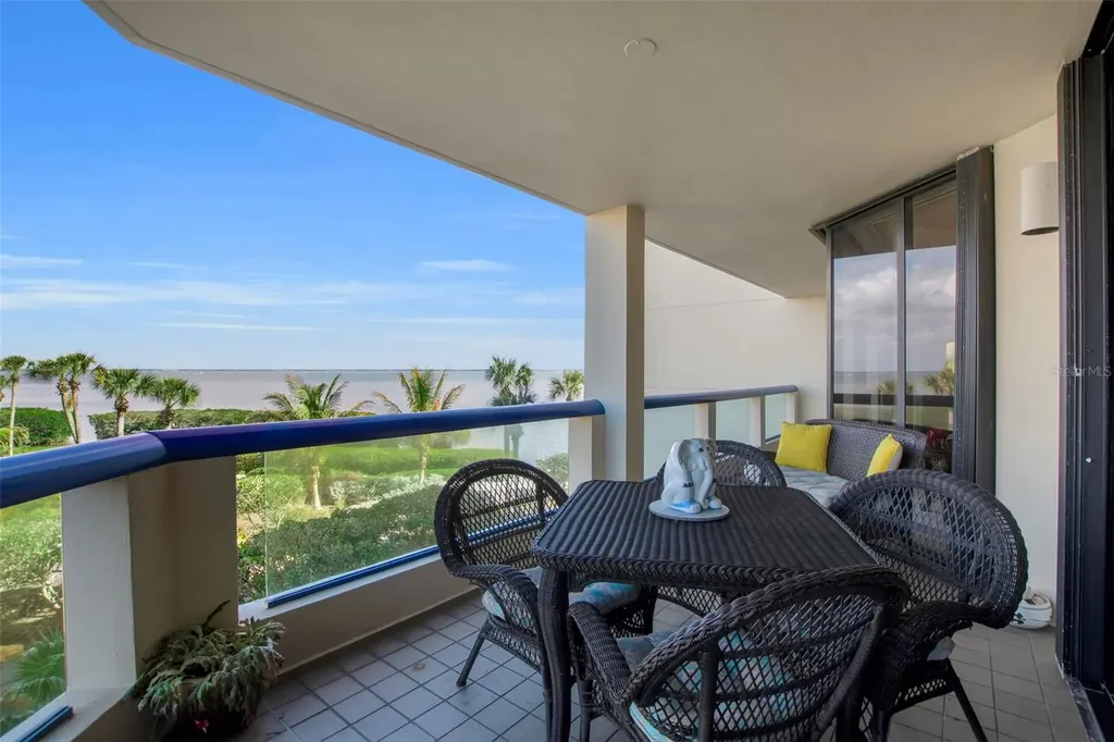 2110 Harbourside Drive Longboat Key FL 34228