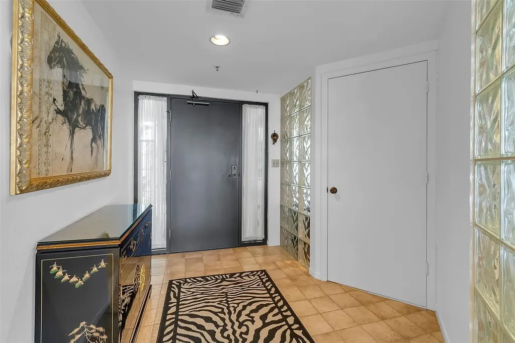 2110 Harbourside Drive Longboat Key FL 34228