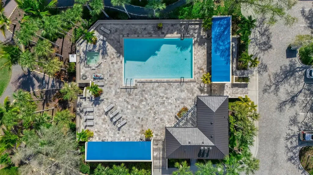 2110 Harbourside Drive Longboat Key FL 34228