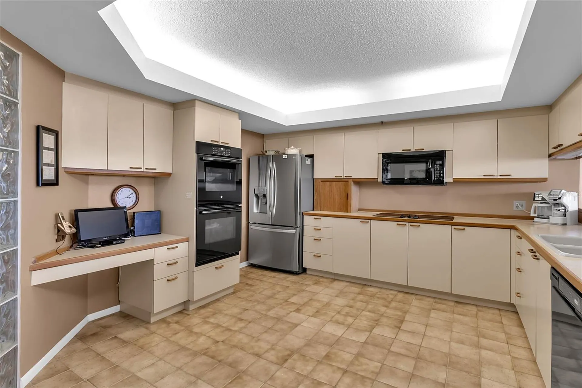 2110 Harbourside Drive Longboat Key FL 34228