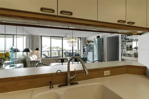 2110 Harbourside Drive Longboat Key FL 34228