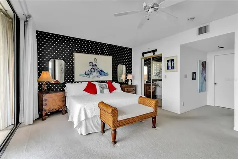 2110 Harbourside Drive Longboat Key FL 34228