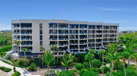 2110 Harbourside Drive Longboat Key FL 34228